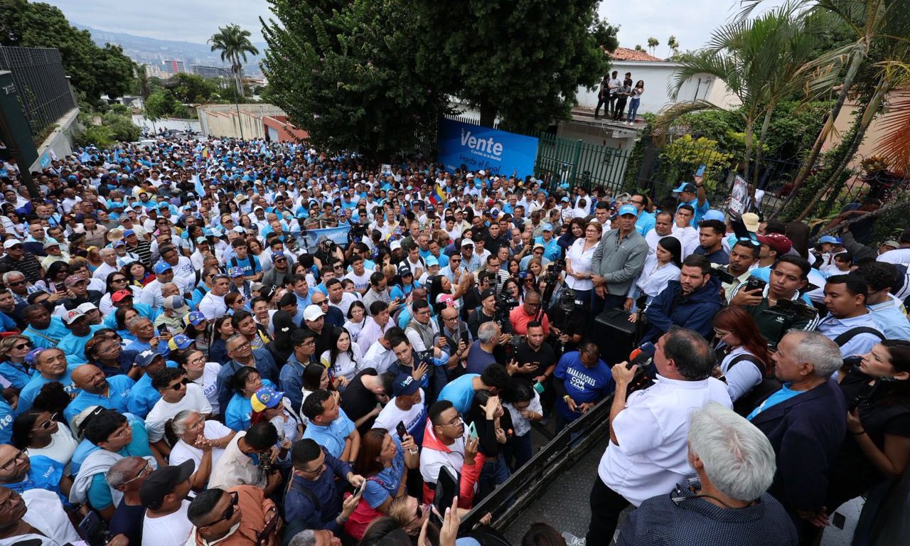 Vente Venezuela reabre su sede en Caracas tras más de un año cerrada