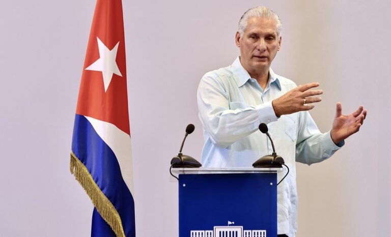 Gobierno cubano critica que EE. UU. amenace con derrocarlo y “adueñarse del país”