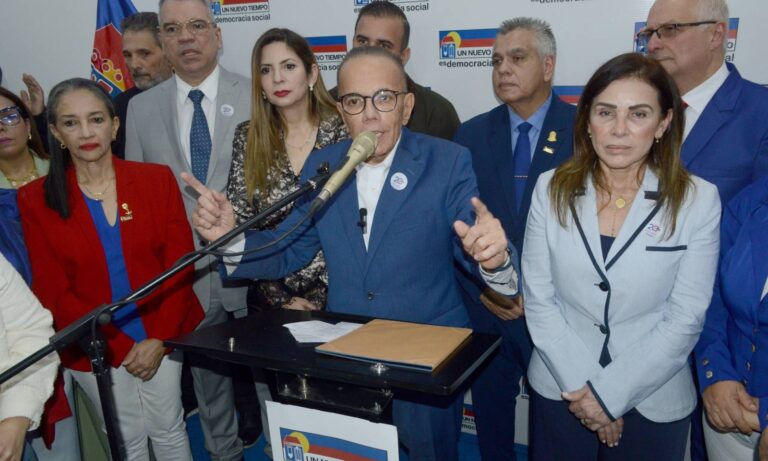 Rosales llama a la unidad ante posibles “elecciones libres”
