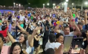 Zulianos celebran en las calles la primera victoria de Venezuela en el Clásico Mundial