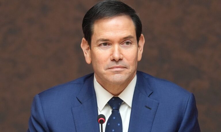 Rubio dice que desconocía contrato de amigo para acercamiento de EE. UU. con Maduro