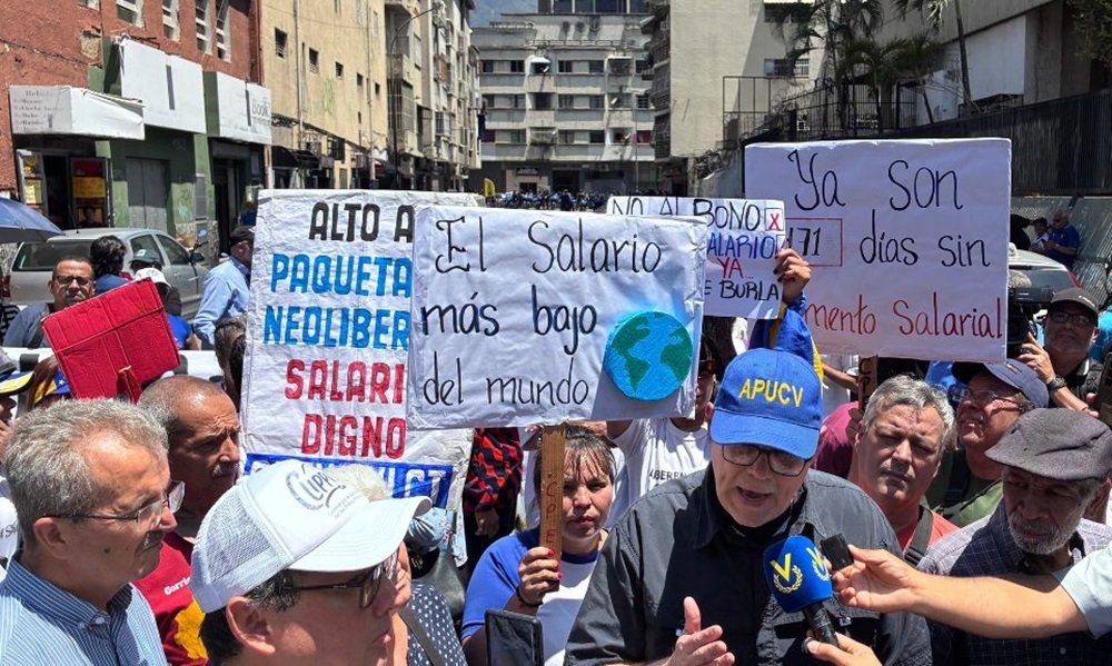 Gremios amenazan con “paros sectoriales” si el gobierno no aumenta el salario mínimo