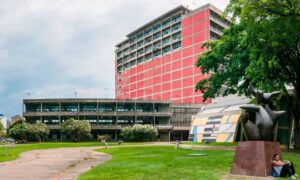 UCV, Ucab y Unimet reciben acreditación internacional por sus estándares de educación