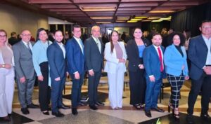Ucez celebra 60 años de trayectoria gremial
