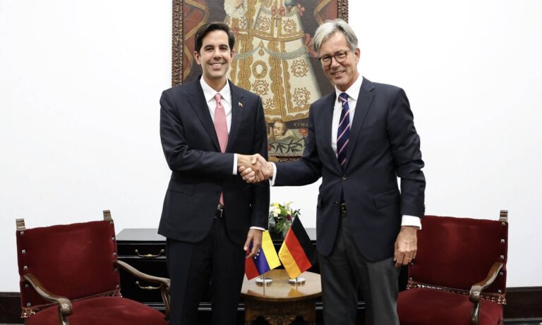 Gobierna conversa con Alemania sobre cooperación en el sector energético
