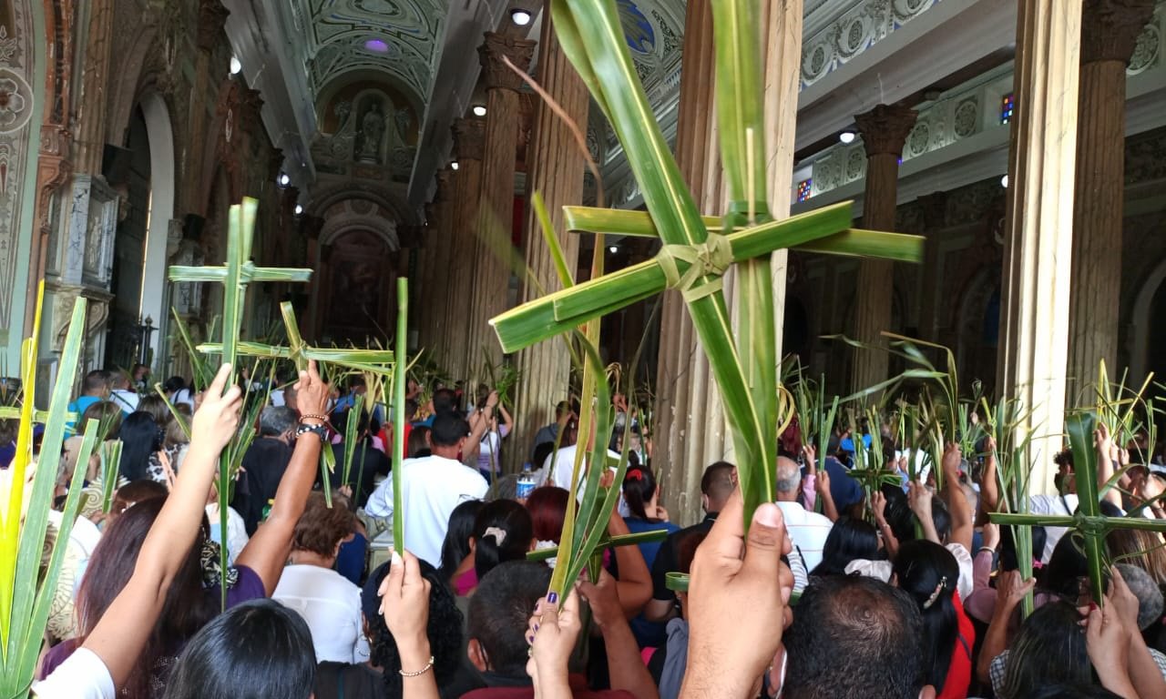 Templos de Maracaibo se preparan para el Domingo de Ramos