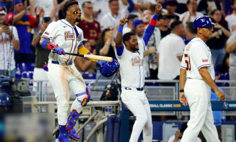 Venezuela vence 6-2 a Países Bajos en su debut en el Clásico Mundial