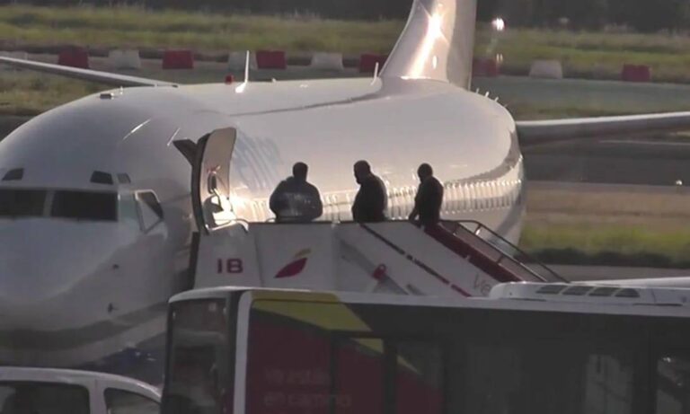 El Español: Delcy Rodríguez negoció en 2020 crudo en España para financiar al Psoe