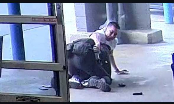 Venezolano enfrenta cargos federales tras agredir a un agente en Michigan