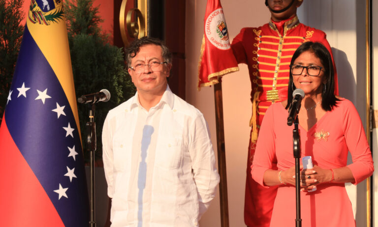 Venezuela y Colombia acuerdan plan conjunto contra mafias en la frontera