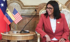 Advierten que Rodríguez consolide su poder dentro del chavismo y se resista a adelantao de elecciones