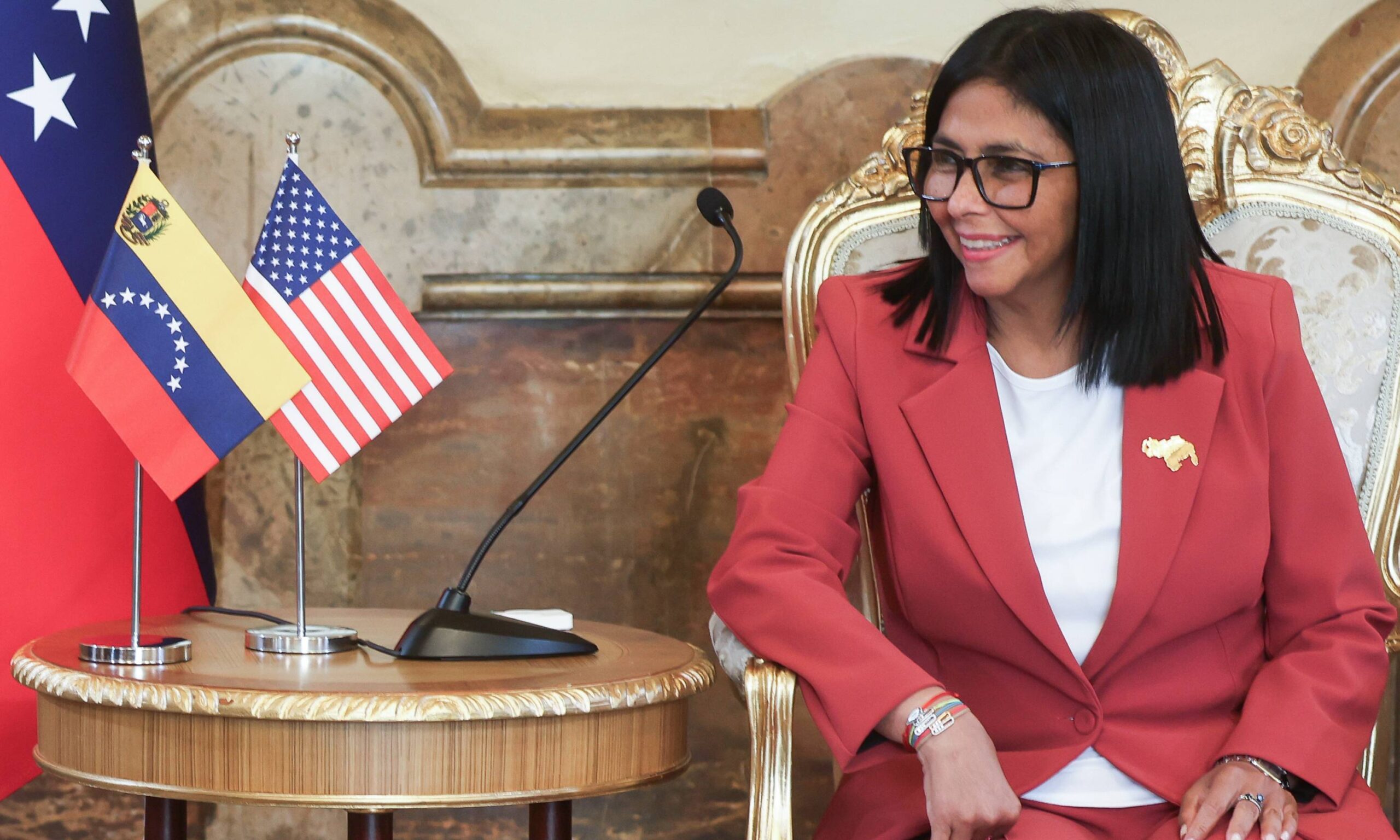 Advierten que Rodríguez consolide su poder dentro del chavismo y se resista a adelantao de elecciones