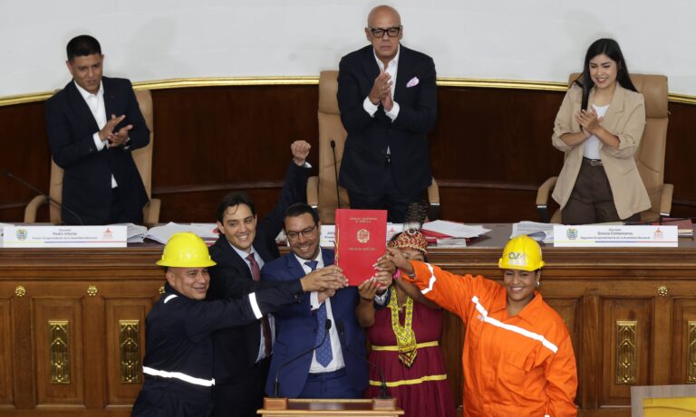 Asamblea Nacional aprueba nueva Ley de Minas