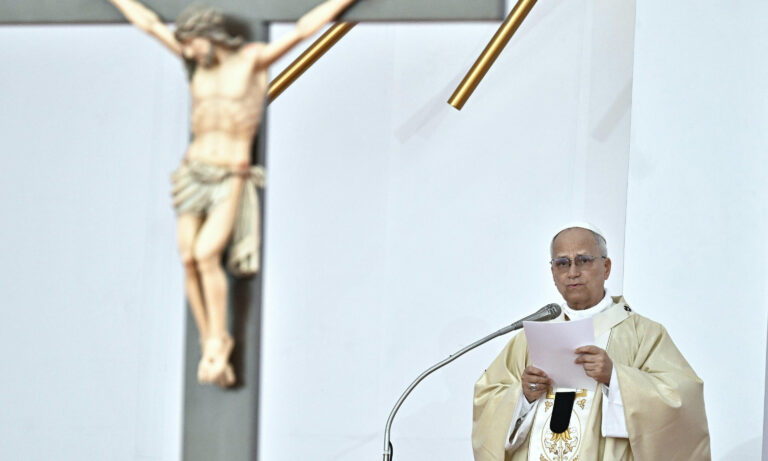 Papa León XIV ve “esperanza” en tregua de Líbano y condena ataques en Ucrania