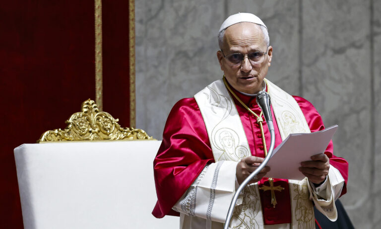 Papa León XIV exhorta a líderes del mundo a detener la “exhibición de fuerza”