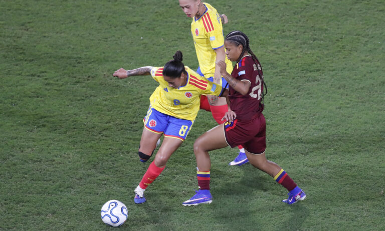 Vinotinto Femenina pierde ante Colombia y baja al tercer lugar de la tabla