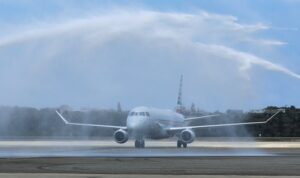 Aterriza en Maiquetía el primer vuelo comercial directo de EE. UU. tras 7 años