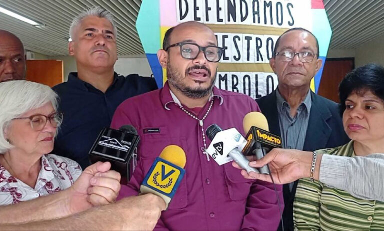 Carlos Julio Rojas denuncia retraso en respuesta a solicitud de amnistía