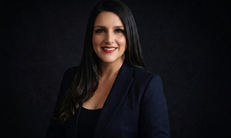 Venezolana destaca en Latinoamérica como referente en planificación estratégica y evaluación empresarial