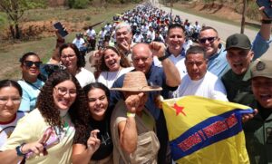 Cabello cuestiona críticas dentro del chavismo por retorno de Venezuela al FMI
