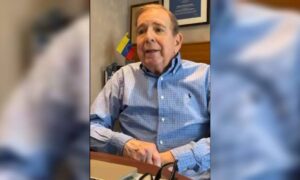 González Urrutia llama a la unidad para restablecer la democracia