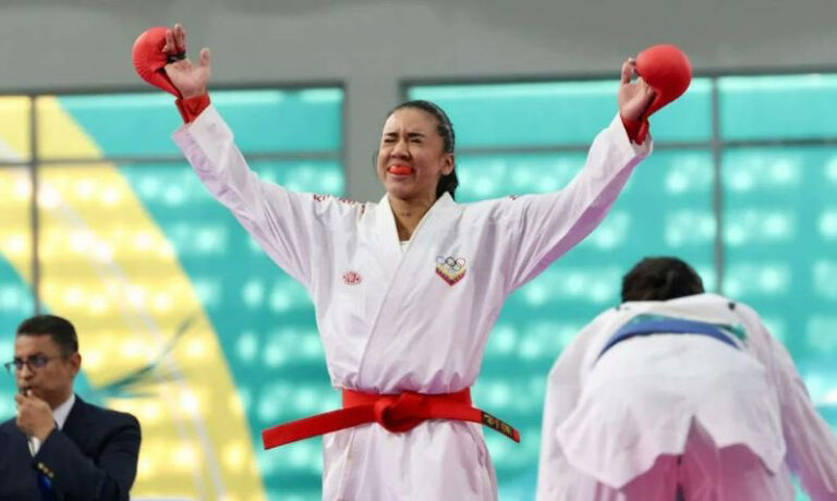 Yorgelis Salazar se queda con el oro en la Premier League de Karate