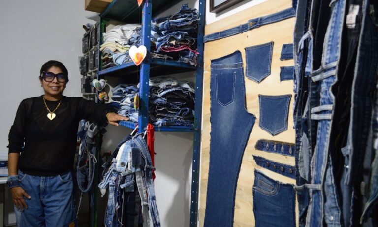 Abren campaña de recolección de jeans para convertirlos en nuevas prendas sustentables