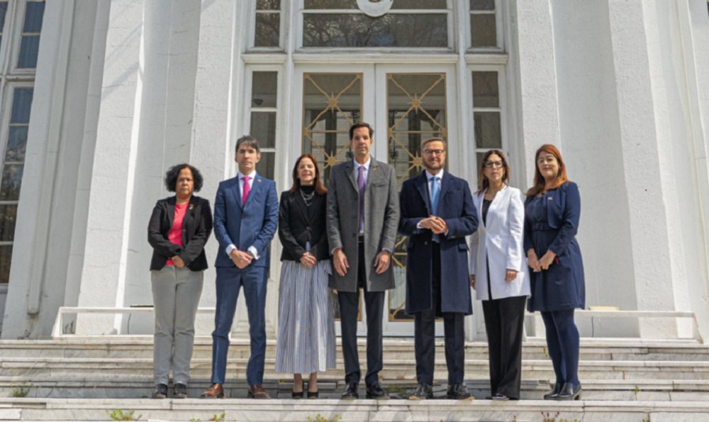 Delegación venezolana concluye a visita a Washington con reuniones en la Casa Blanca