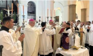 Nuncio apostólico reitera llamado del Papa a “buscar caminos de paz”