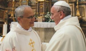 León XIV llama a recoger el legado de Francisco en el primer aniversario de su muerte
