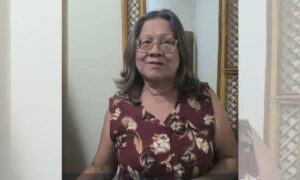 Marixa Briceño busca ayuda para superar cataratas grado 4 en ambos ojos