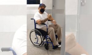 Rafael García busca recursos para sobrevivir a la leucemia