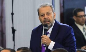Delcy Rodríguez propone a Timoteo Zambrano como nuevo embajador ante España
