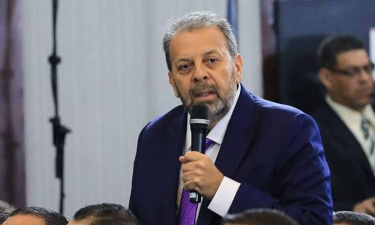 Delcy Rodríguez propone a Timoteo Zambrano como nuevo embajador ante España