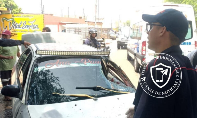 Choque entre camión 350 y vehículo deja lesionados en la vía a Los Bucares