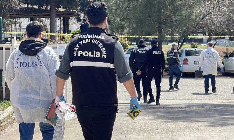 Alumno de 14 años mata a 9 personas y hiere a 13 en un colegio turco