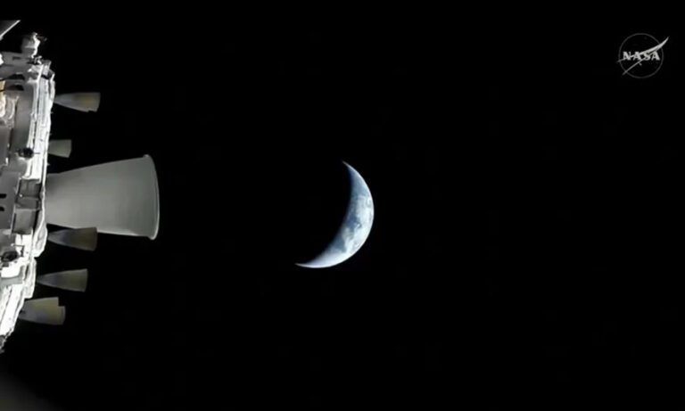 Astronautas afirman que ya vieron la cara oculta de la Luna desde Orión