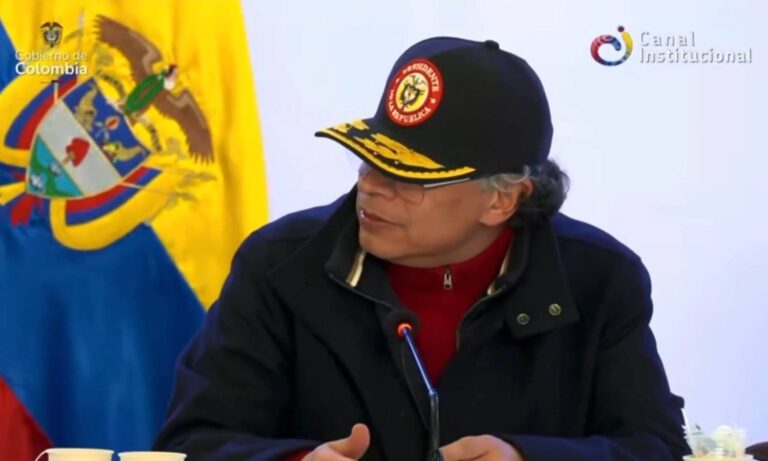 Petro señala a Shakira: “Me sacó la chispa cuando dijo ‘las mujeres facturan”