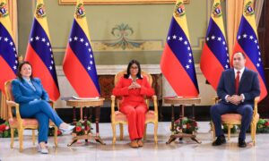 Gobierno firma acuerdo con la empresa británica BP para explotar gas