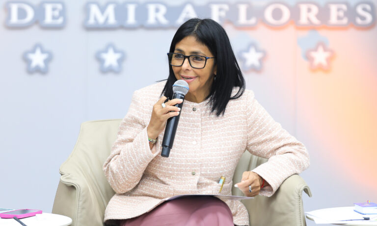Delcy Rodríguez prevé superar las 500 excarcelaciones en las próximas horas