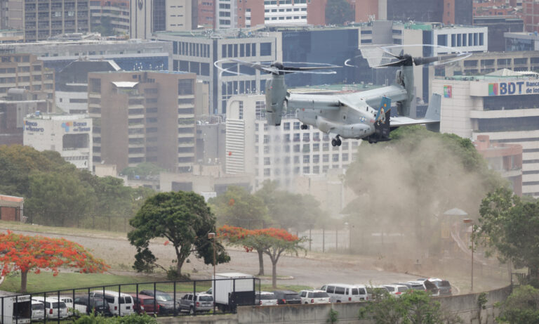 EE.UU. realiza ejercicio de respuesta militar en su embajada en Caracas