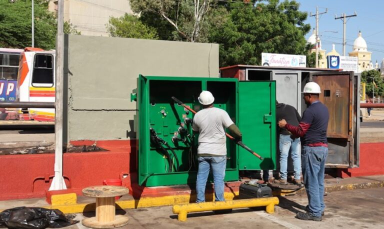 ‎Restablecen el servicio eléctrico en Ciudad Chinita