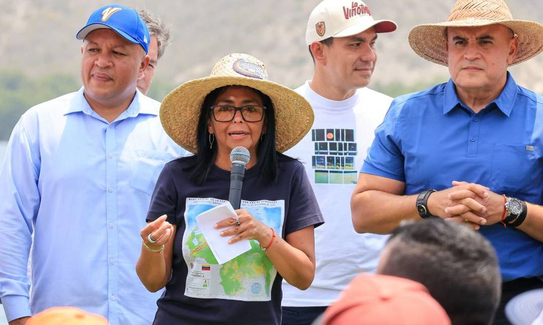 Delcy Rodríguez reitera llamado a migrantes venezolanos a “que regresen a su patria”