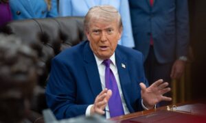 Trump descarta “escalada” en Cuba y anticipa un anuncio sobre el bloqueo petrolero