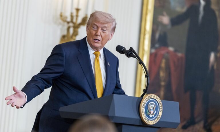 Nivel de aprobación de Trump cae al 37 % mientras crece el rechazo a la guerra en Irán