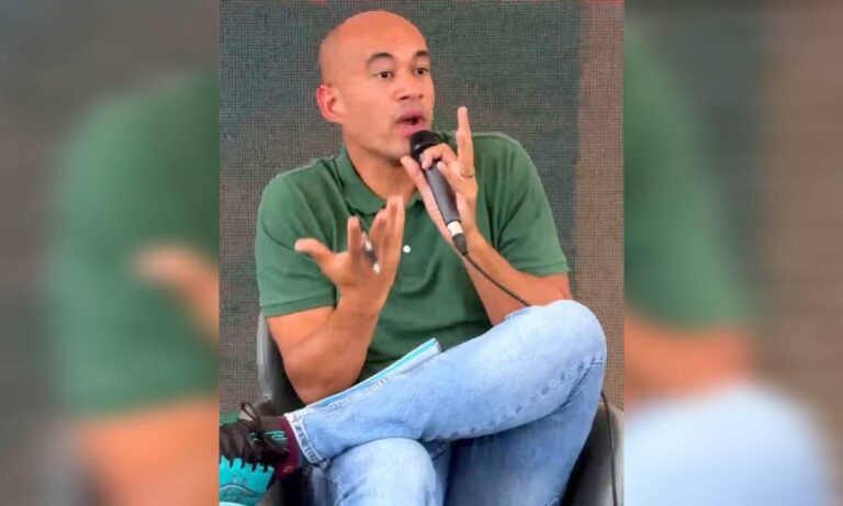 Hector Rodríguez admite que el gobierno dio “un paso atrás” ante “superioridad militar” de EE. UU.