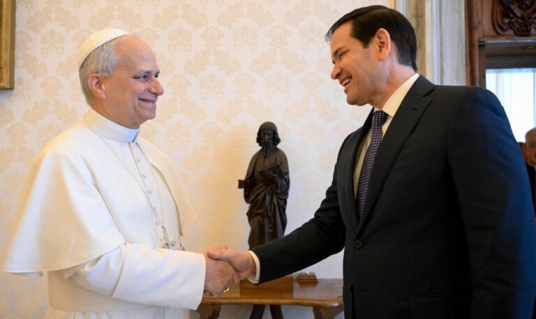 Marco Rubio abordará con León XIV la guerra en Irán y asuntos de Latinoamérica