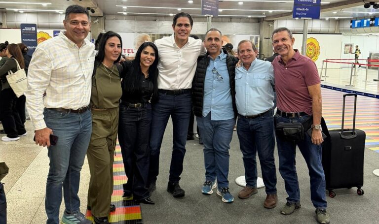 Lester Toledo llega al país tras 10 años de exilio