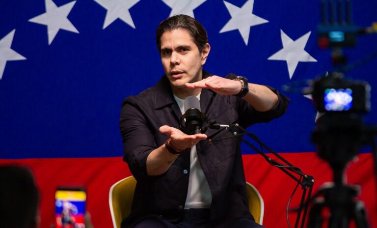 Lester Toledo: “Yo no obtuve de ese gobierno interino una botella de agua”