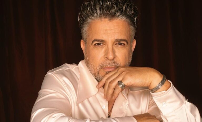 Luis Enrique lanza su primer álbum inédito en 13 años